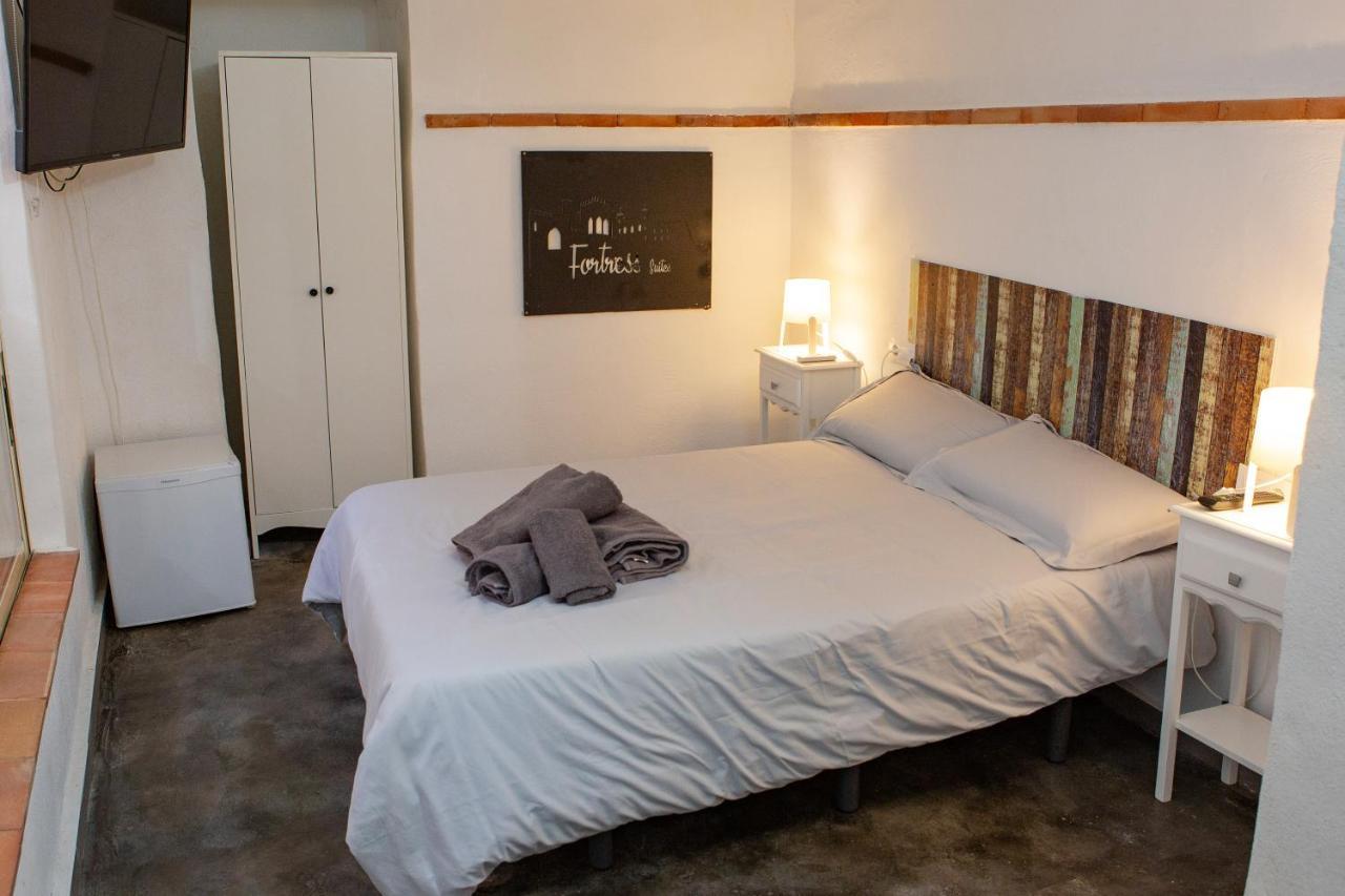 Fortress Jacuzzi Suites ชาทีวา ภายนอก รูปภาพ