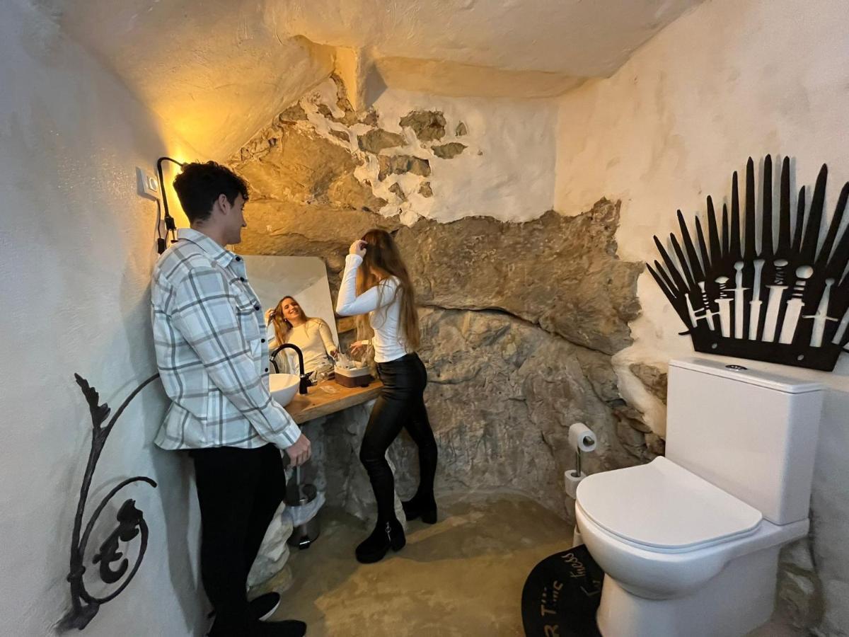 Fortress Jacuzzi Suites ชาทีวา ภายนอก รูปภาพ